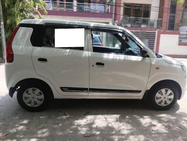 https://images10.gaadi.com/usedcar_image/4536528/original/processed_7b50592e31a397298072c5c43b56c995.jpg?imwidth=6401