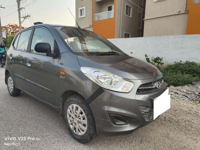 https://images10.gaadi.com/usedcar_image/4536539/original/processed_8e1f0ad6bc870dba8dd19ed0fa3ffe5d.jpg?imwidth=6400