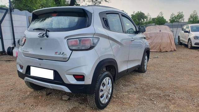 https://images10.gaadi.com/usedcar_image/4536561/original/processed_bbc9959b-fc4d-4fe9-a990-b711a647247f.jpg?imwidth=6402