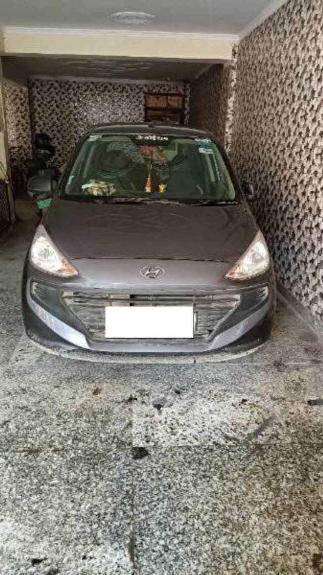 https://images10.gaadi.com/usedcar_image/4536619/original/processed_599118ac-5459-4128-a1a5-1910e49bc9ee.jpg?imwidth=6400