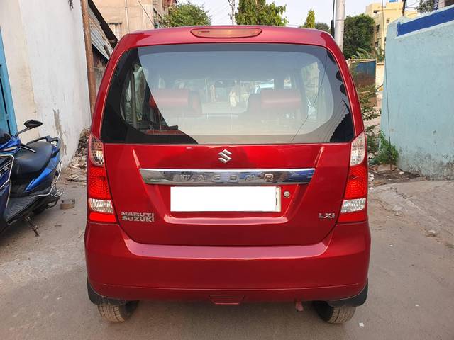 https://images10.gaadi.com/usedcar_image/4536626/original/processed_48a1557dfcab7e98c0149597c6bc0a46.jpg?imwidth=6402