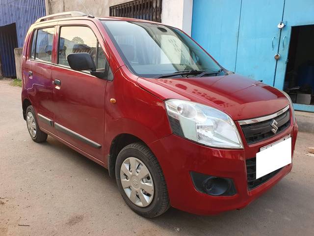 https://images10.gaadi.com/usedcar_image/4536626/original/processed_641d9d3be63f692ef28bed71d3f5f262.jpg?imwidth=6401