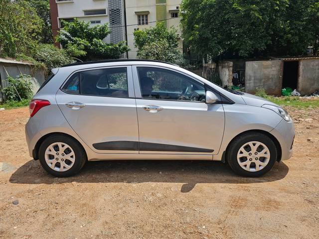 https://images10.gaadi.com/usedcar_image/4536628/original/485c1919cf3fa069b59906829ecc5123.jpg?imwidth=6401