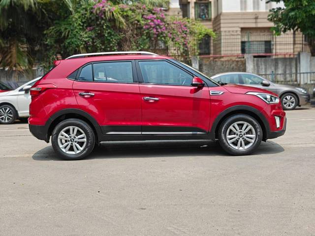 https://images10.gaadi.com/usedcar_image/4536650/original/processed_1aa68c36f5f7dd48c2ebd33ce918136b.jpg?imwidth=6401