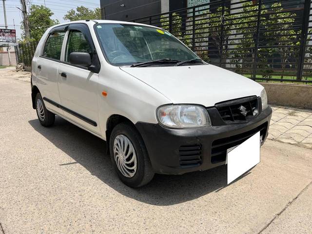 https://images10.gaadi.com/usedcar_image/4536679/original/processed_42730bf5918cde98b61e2d0f8c4c480a.jpg?imwidth=6400