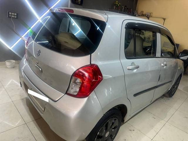 https://images10.gaadi.com/usedcar_image/4536680/original/processed_09437a21-7d59-4fac-ad56-4d5365c11972.jpg?imwidth=6401