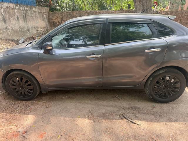 https://images10.gaadi.com/usedcar_image/4536690/original/bc3d72fe-3c82-4c92-b0d2-7fa31c489cac.jpg?imwidth=6400