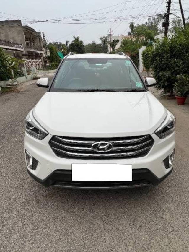 https://images10.gaadi.com/usedcar_image/4536704/original/processed_04f3ec6a-8025-4b81-9c2d-47d685c4f3ca.JPG?imwidth=6400
