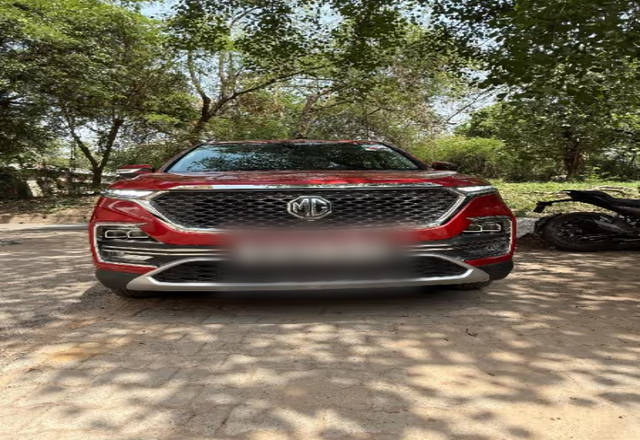 https://images10.gaadi.com/usedcar_image/4536720/original/14ad58f8-089d-4301-8808-8f58d85344e2.?imwidth=6400