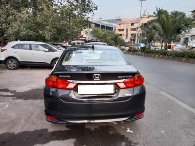 https://images10.gaadi.com/usedcar_image/4536729/original/processed_acd82d1fc02c2c86228b787a8ebb7a22.jpg?imwidth=6401