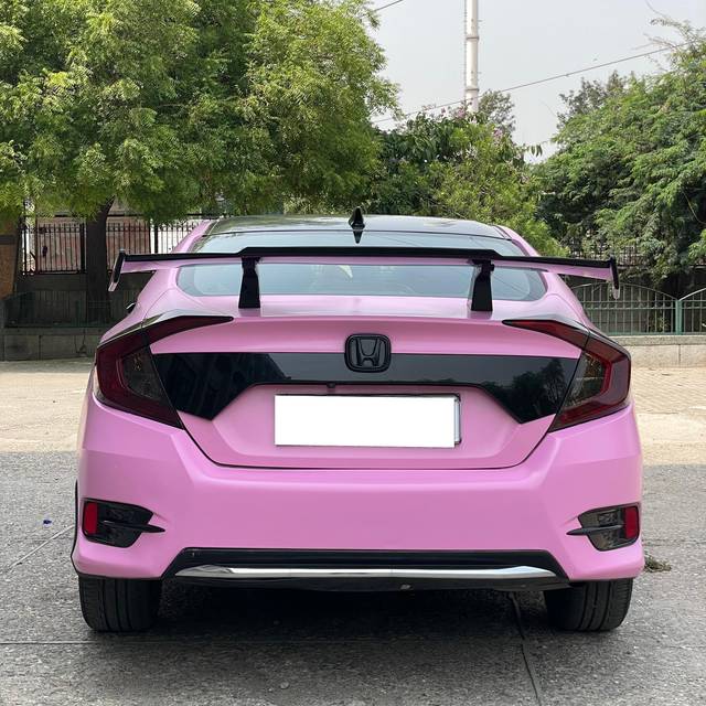 https://images10.gaadi.com/usedcar_image/4536733/original/processed_9e5613641925b587ea1b36e532ab7f5b.jpg?imwidth=6401