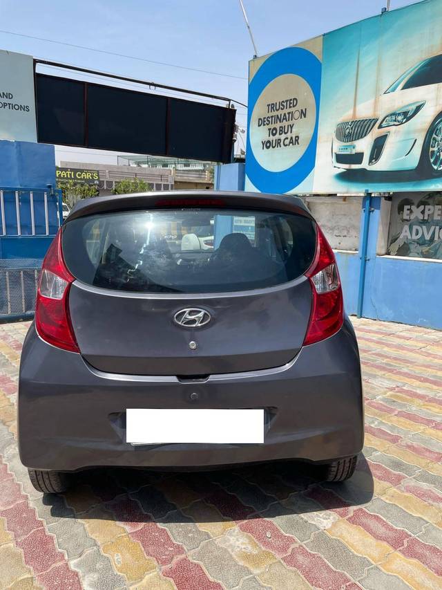 https://images10.gaadi.com/usedcar_image/4536742/original/processed_ef39c1e2cbfb1a5b3b2f8068f3b139ea.jpg?imwidth=6401