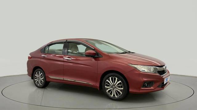 https://images10.gaadi.com/usedcar_image/4536744/original/bca811ebd972d6a171f5d8a68b1232c9.jpg?imwidth=6400