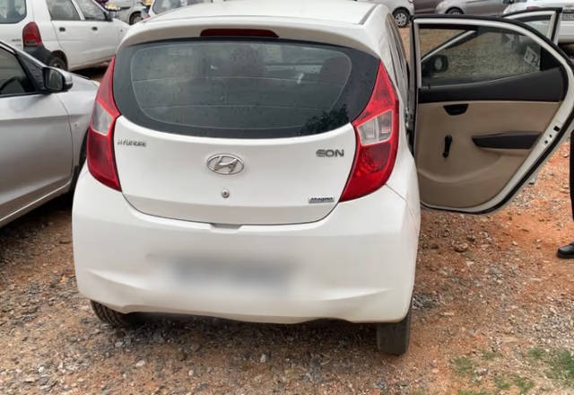 https://images10.gaadi.com/usedcar_image/4536759/original/7af984ba-d49c-4414-9975-2551becac0cf.?imwidth=6401