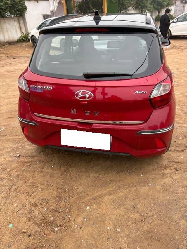 https://images10.gaadi.com/usedcar_image/4536781/original/processed_46aeebd61a08f2765b41f11f5f0e51ea.jpg?imwidth=6401