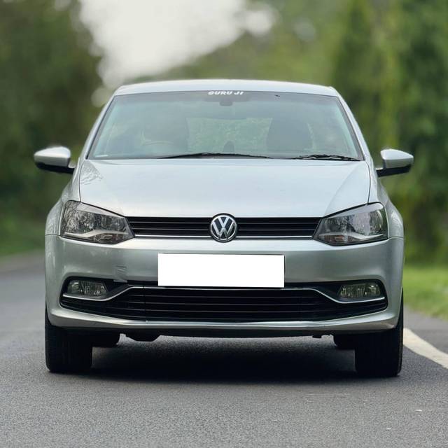 https://images10.gaadi.com/usedcar_image/4536789/original/processed_7dd21db0ac3b0968bbe5750d17e9f89f.jpg?imwidth=6400