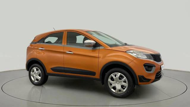 https://images10.gaadi.com/usedcar_image/4536795/original/609fb6681f8a4b9818a67aed95605ca3.jpg?imwidth=6400