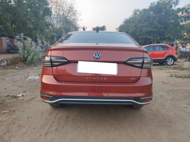 https://images10.gaadi.com/usedcar_image/4536803/original/processed_ababf67e9d4f44568884d5fe26d0dd01.jpg?imwidth=6402
