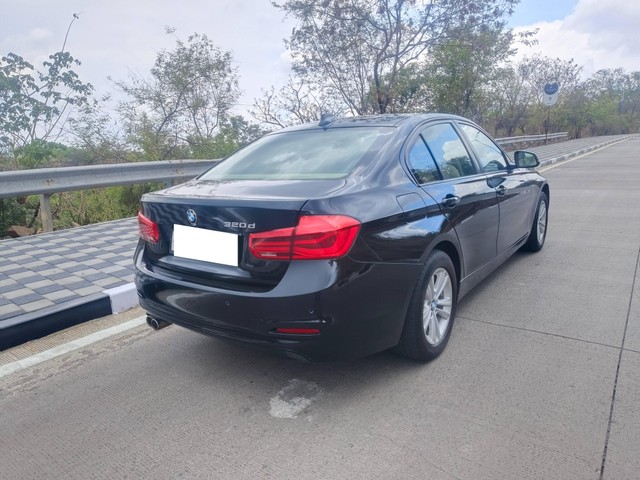 Second-hand 2017 BMW 3 Series 320d for sale in Pune-11