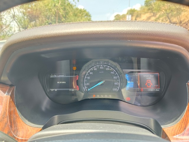 Second-hand 2016 Ford Endeavour 2.2 Titanium AT 4X2 for sale in Pune-5