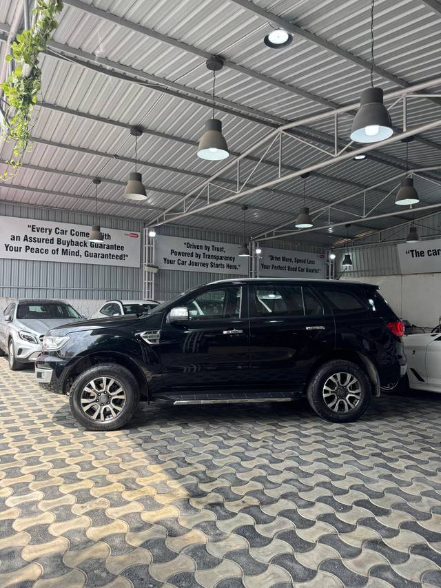 https://images10.gaadi.com/usedcar_image/4536810/original/a07052cd47fac950717315fb51692097.jpg?imwidth=6401