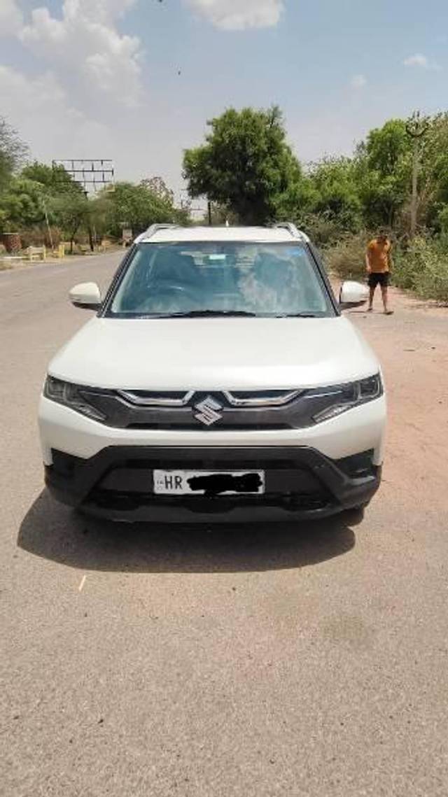 https://images10.gaadi.com/usedcar_image/4536823/original/processed_e14b923d-8377-46c1-b55a-5ace7ad4bbd6.jpg?imwidth=6400