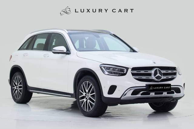 https://images10.gaadi.com/usedcar_image/4536857/original/processed_83bb7b828fc2ee3dedfdf427f801361c.jpg?imwidth=6400
