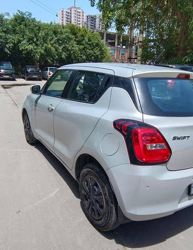 https://images10.gaadi.com/usedcar_image/4536865/original/processed_e36bf13477f2c14a94483f653ed924a2.jpg?imwidth=6402