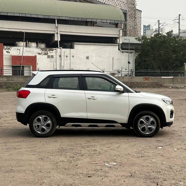 https://images10.gaadi.com/usedcar_image/4536877/original/3e745e36228d62140f3df13b3fab2240.jpg?imwidth=6401