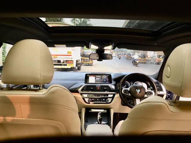 https://images10.gaadi.com/usedcar_image/4536882/original/f0a27fcbf129ca9179bcb030655ab344.jpeg?imwidth=6402
