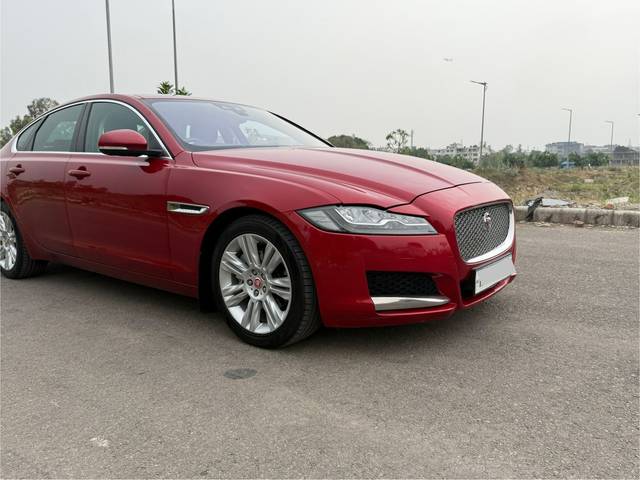 https://images10.gaadi.com/usedcar_image/4536894/original/409acedb38f329d4cf23af5f4f5ac1d5.jpg?imwidth=6400