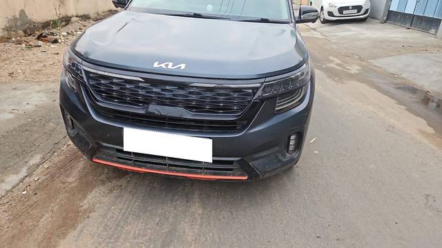 https://images10.gaadi.com/usedcar_image/4536900/original/processed_b7e5995d4412fa7fe7c6c3627ff88525.jpg?imwidth=6400