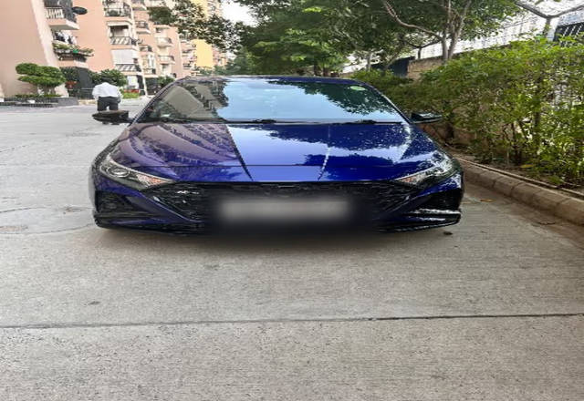 https://images10.gaadi.com/usedcar_image/4536925/original/48083263-b0ca-468f-92f7-59b468853ccc.?imwidth=6400