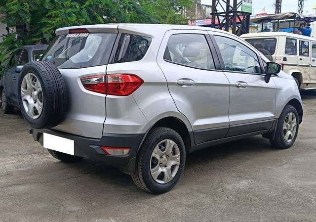 https://images10.gaadi.com/usedcar_image/4536928/original/processed_7698b4bc0fd1d1148e55928fad0266ee.jpg?imwidth=6401