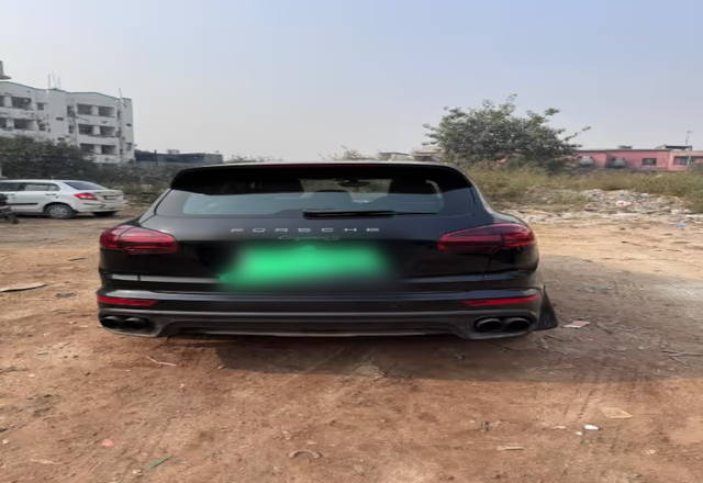 https://images10.gaadi.com/usedcar_image/4536941/original/0c5e6ea8-12fd-4616-8327-8d0e8dc3d8ca.?imwidth=6400