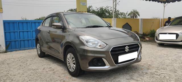 https://images10.gaadi.com/usedcar_image/4536943/original/processed_184dc01e715a81eaab21a4bfee834406.jpg?imwidth=6400