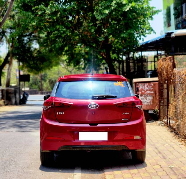 https://images10.gaadi.com/usedcar_image/4536994/original/processed_876689c8a29262cb47c1ef94cc7a7fa7.jpg?imwidth=6401