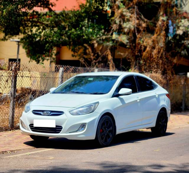 https://images10.gaadi.com/usedcar_image/4537002/original/processed_6d46ce1e96962939f38e53c3582463d7.jpg?imwidth=6400