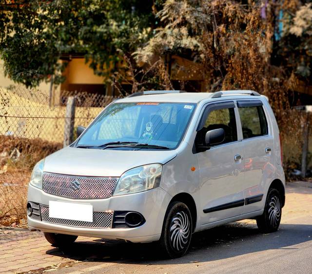 https://images10.gaadi.com/usedcar_image/4537004/original/processed_9422845f7988e8bf08717c07aedd6dc0.jpg?imwidth=6400