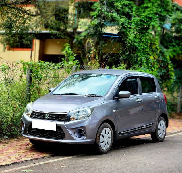 https://images10.gaadi.com/usedcar_image/4537007/original/processed_292f3076eba09eedb5049aac65d22be9.jpg?imwidth=6400