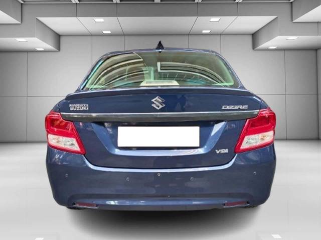 https://images10.gaadi.com/usedcar_image/4537023/original/processed_ae8973efb59dd53bae1a341315a18818.jpeg?imwidth=6402