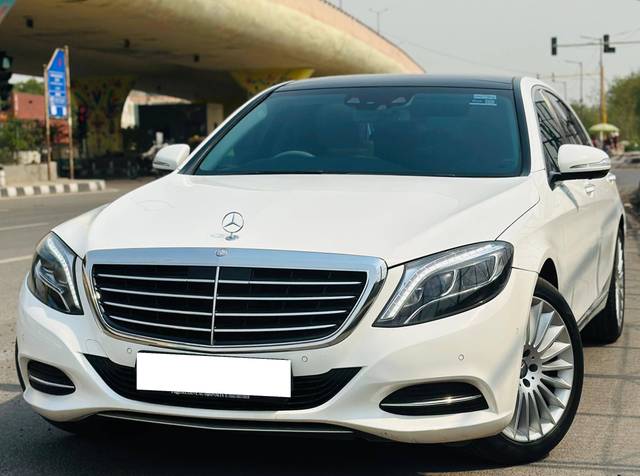 https://images10.gaadi.com/usedcar_image/4537027/original/processed_1c1a16474212be51be4b110f5e700dbd.jpg?imwidth=6402