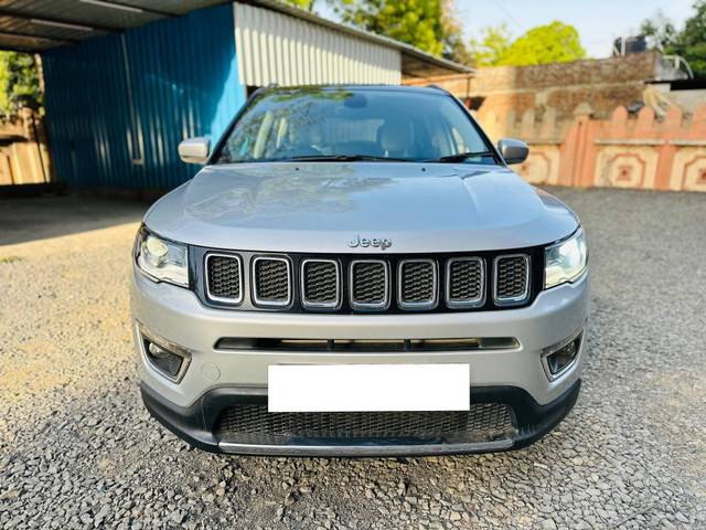 https://images10.gaadi.com/usedcar_image/4537047/original/processed_ee7f4aa2414db500e71388cd2e246b11.jpg?imwidth=6402