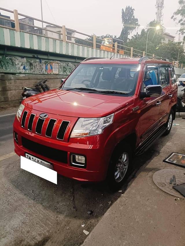 https://images10.gaadi.com/usedcar_image/4537057/original/processed_43dcce128b99bde0bc474b3e20e51c52.jpg?imwidth=6402