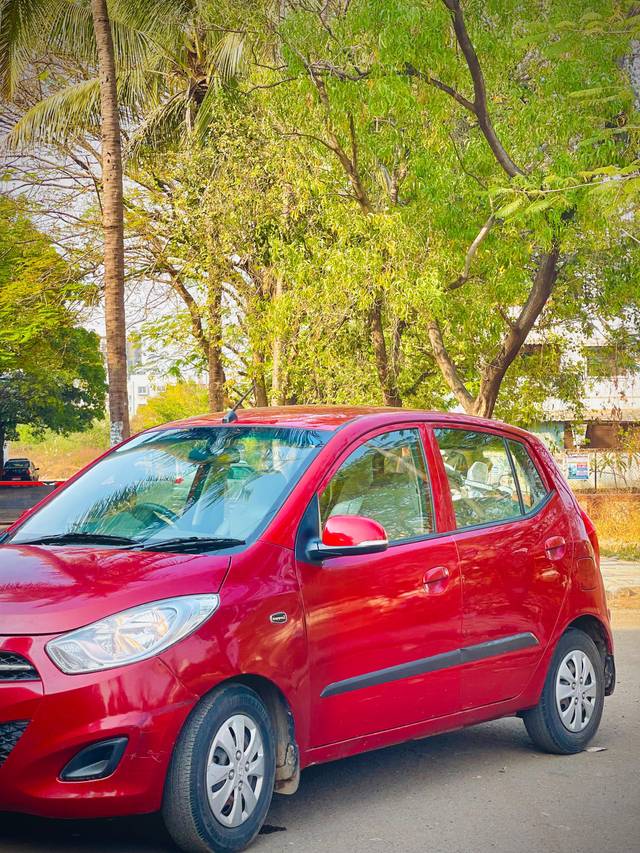 https://images10.gaadi.com/usedcar_image/4537075/original/processed_df2ae707a84078c8f98fb446eb3267c6.jpg?imwidth=6400