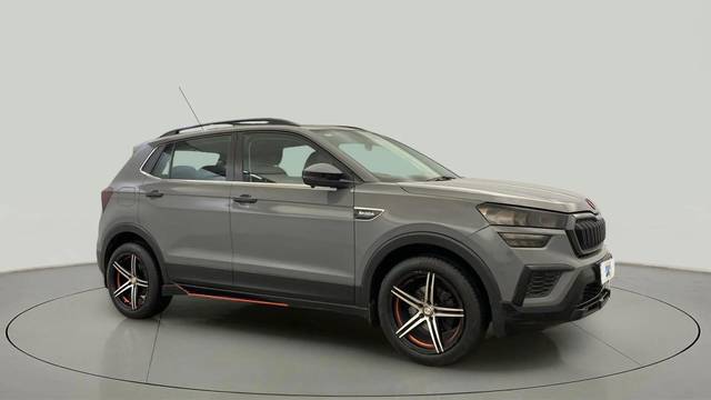 https://images10.gaadi.com/usedcar_image/4537135/original/ceecd52b82bbea706676e95efe4f9f91.jpg?imwidth=6400