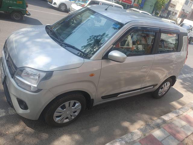 https://images10.gaadi.com/usedcar_image/4537146/original/processed_3d13e377d88b20fd02dc4dbb8d8c0bb7.jpg?imwidth=6400