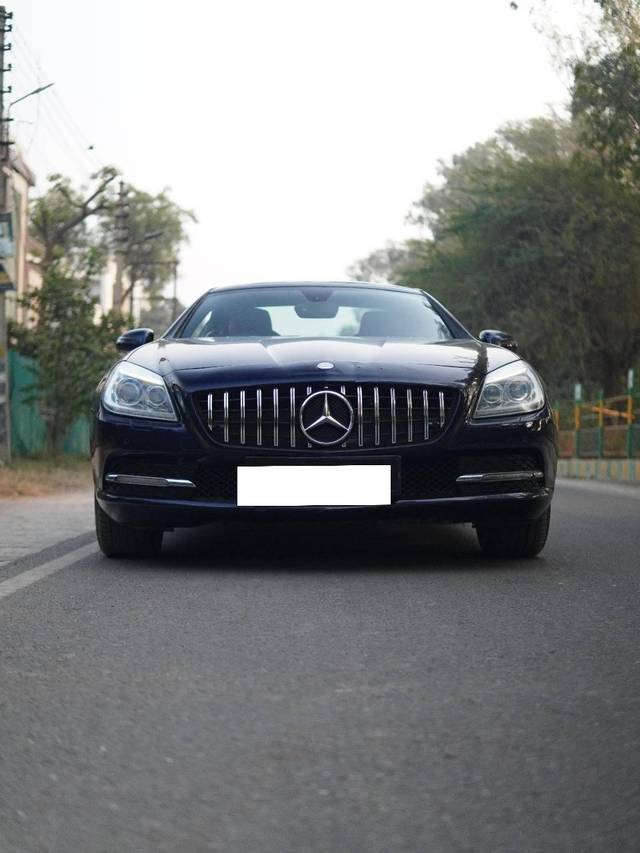 https://images10.gaadi.com/usedcar_image/4537151/original/processed_59be49602f0dbc0e617df85004f1e55b.jpg?imwidth=6400