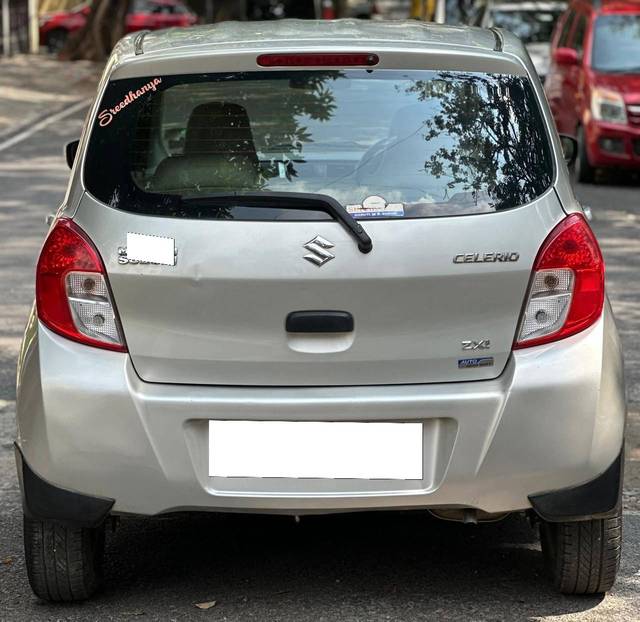 https://images10.gaadi.com/usedcar_image/4537154/original/processed_18426e20590f0e572b7de644f10359eb.jpg?imwidth=6401