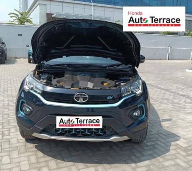 Tata Nexon EV XZ Plus Second-hand 2022 Tata Nexon EV XZ Plus for sale in Chennai-6